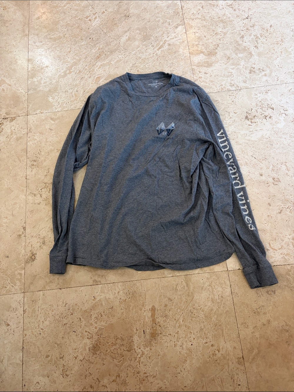 Vineyard Vines Men's Long-Sleeve Heather Gray Logo Shirt